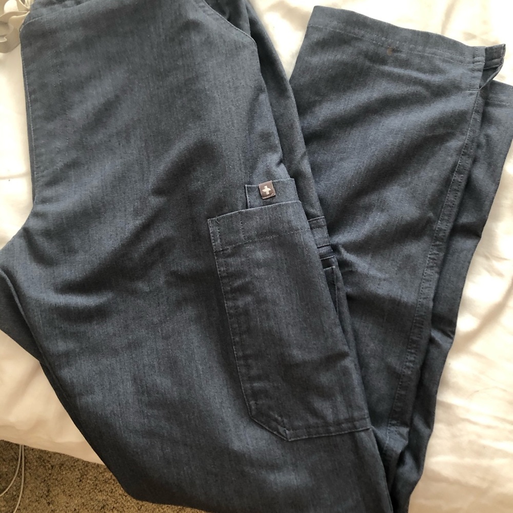 Figs Medium Yola